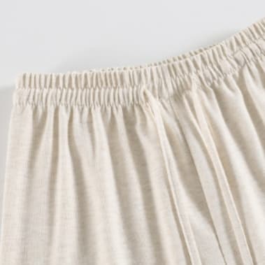 白パンツ ふんわり美シルエット裾広がりパンツ