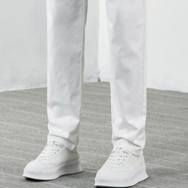 白パンツ スタイリッシュスリムストレートパンツ