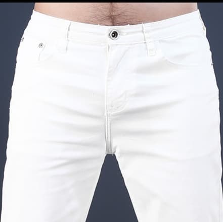 白パンツ シンプル細身アンクル丈パンツ