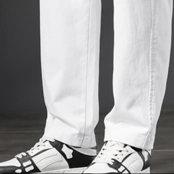 白パンツ ゆったりワイドシルエット ストレートパンツ