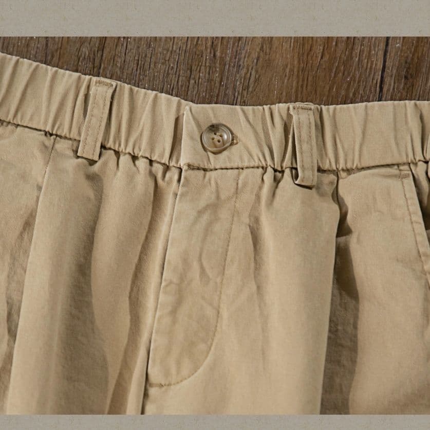 白パンツ タックフォルム ゆったりパンツ