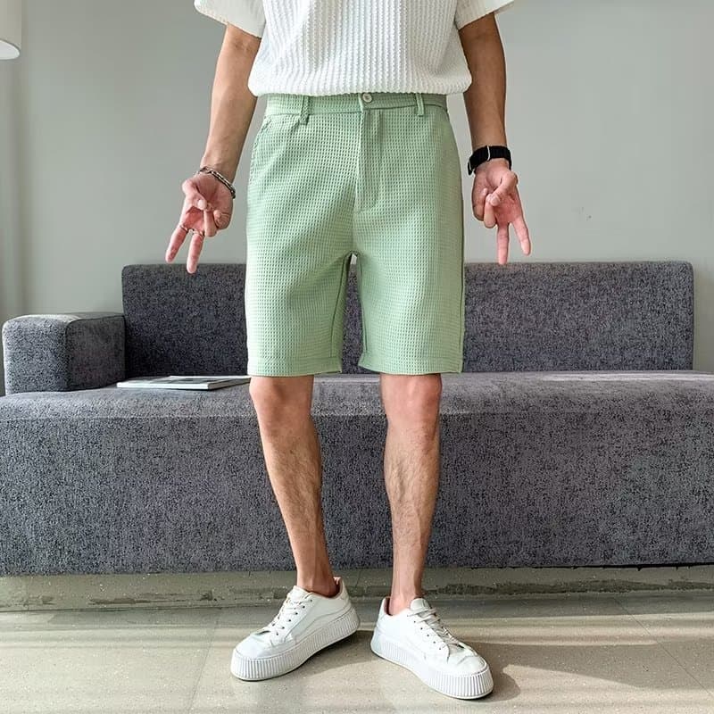 白パンツ すっきり爽やか シンプル ショートパンツ