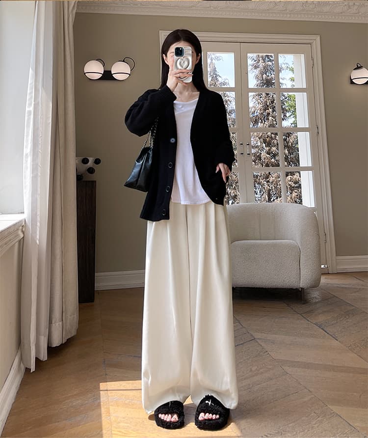 白パンツ ゆったりドレープロングワイドパンツ