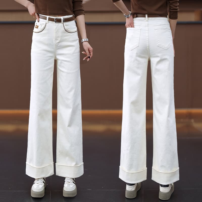 白パンツ 裾広がりワイドデニムパンツ