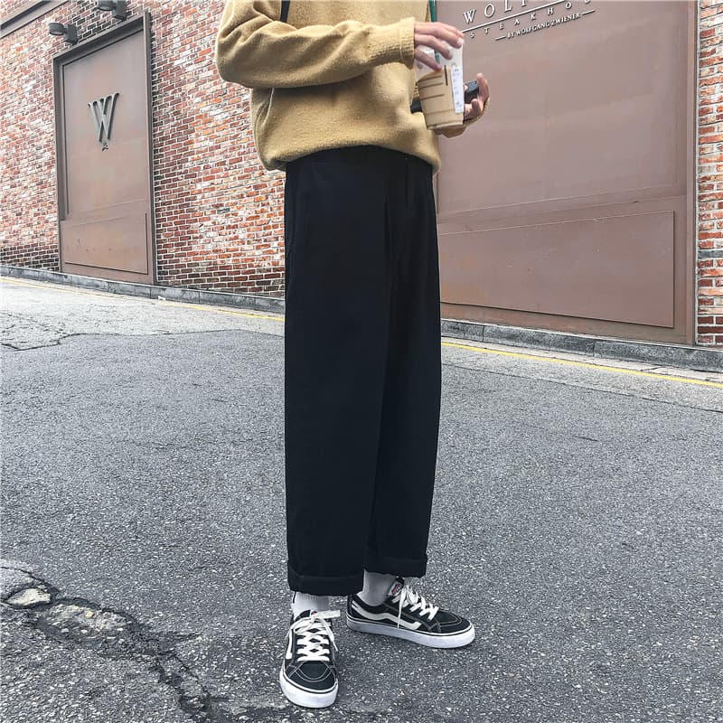 白パンツ ゆったりストレートパンツ