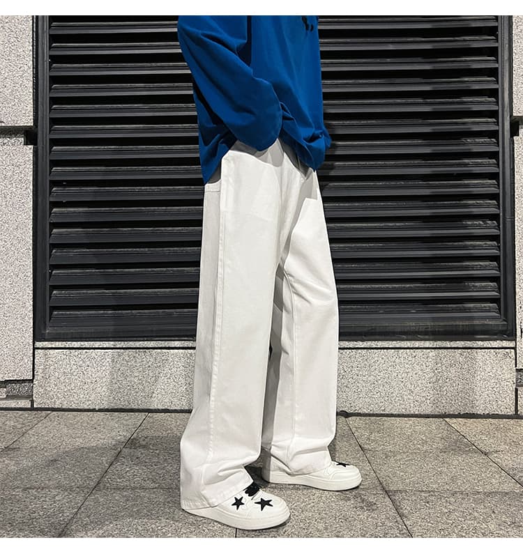 白パンツ シルエット美しいゆったりパンツ