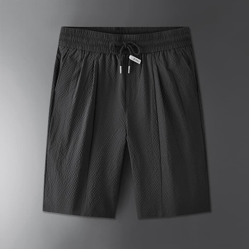 白パンツ 高級感漂う夏用ゆったりショートパンツ
