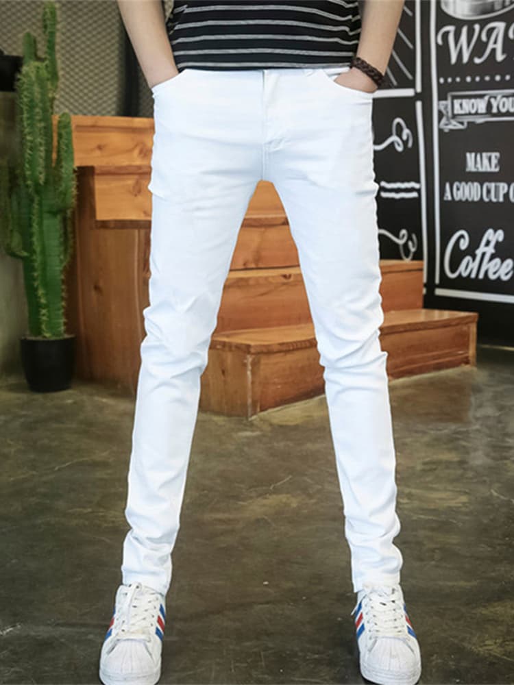 白パンツ すっきりシルエット細身パンツ