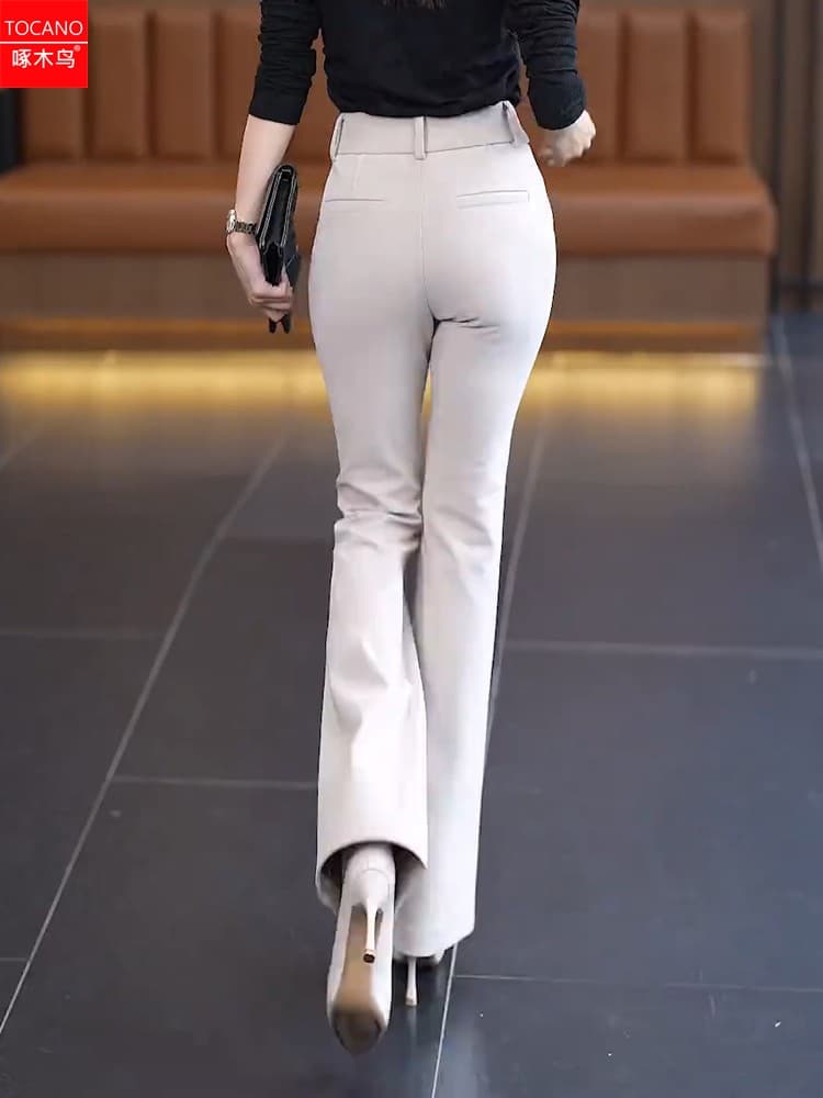白パンツ 美脚シルエット ストレートパンツ