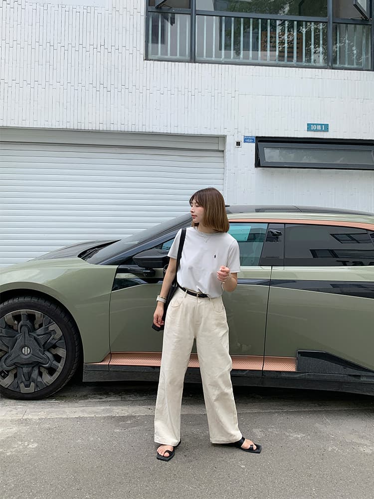 白パンツ しわ加工ワイドストレートパンツ