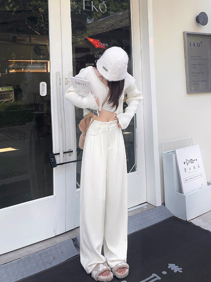 白パンツ ハイウエストゆったりワイドパンツ