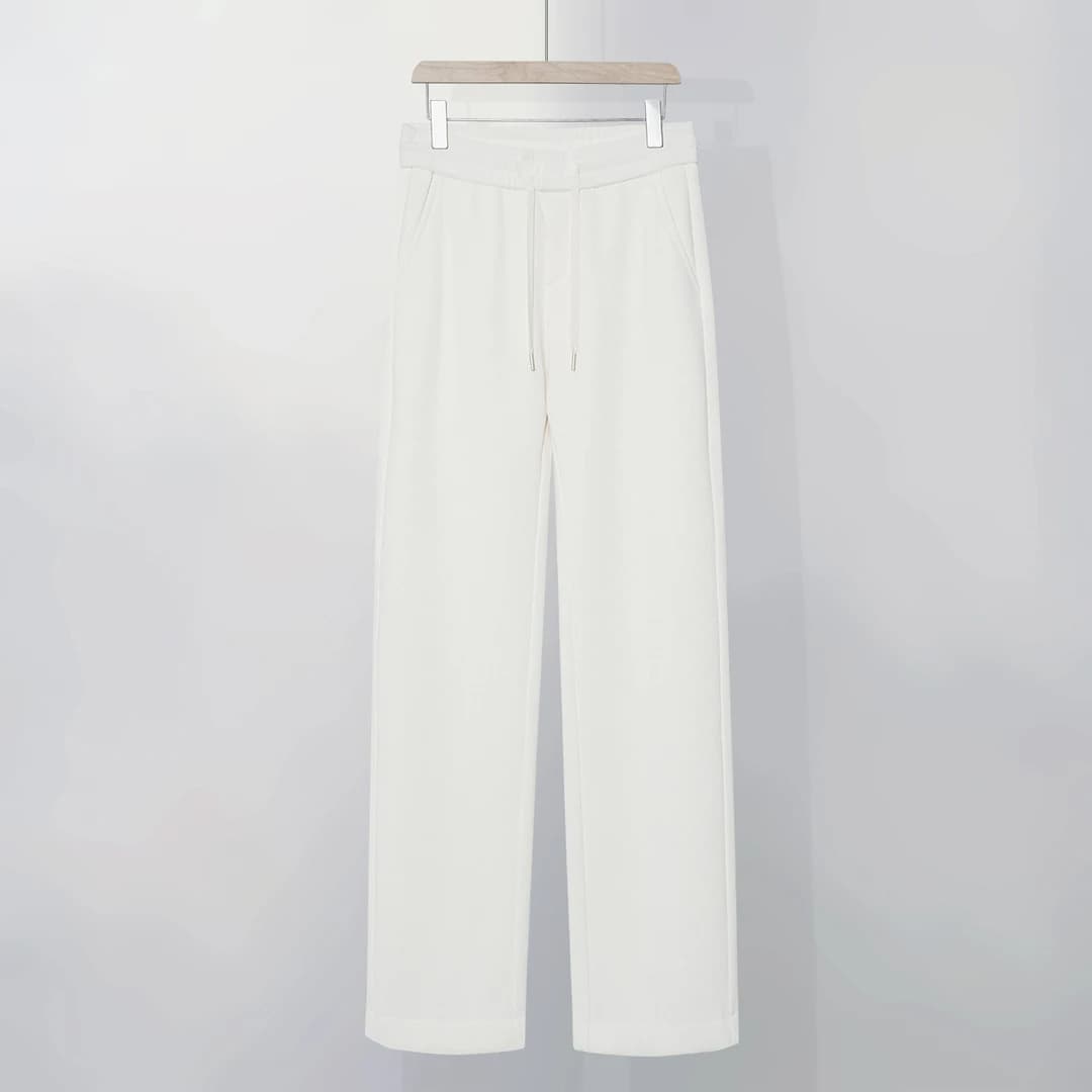 白パンツ フランネル素材のロングストレートパンツ